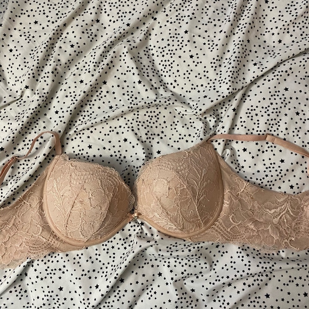 Victoria’s Secret Lace bra